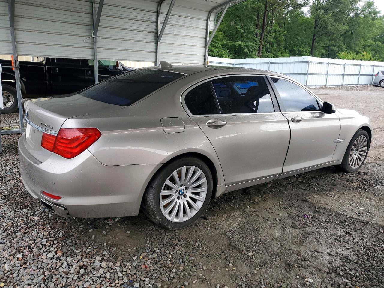 2010 BMW 7 series