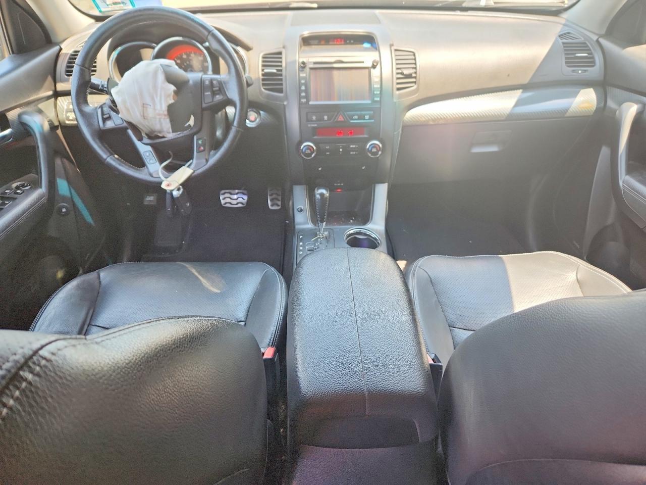 2011 KIA SORENTO