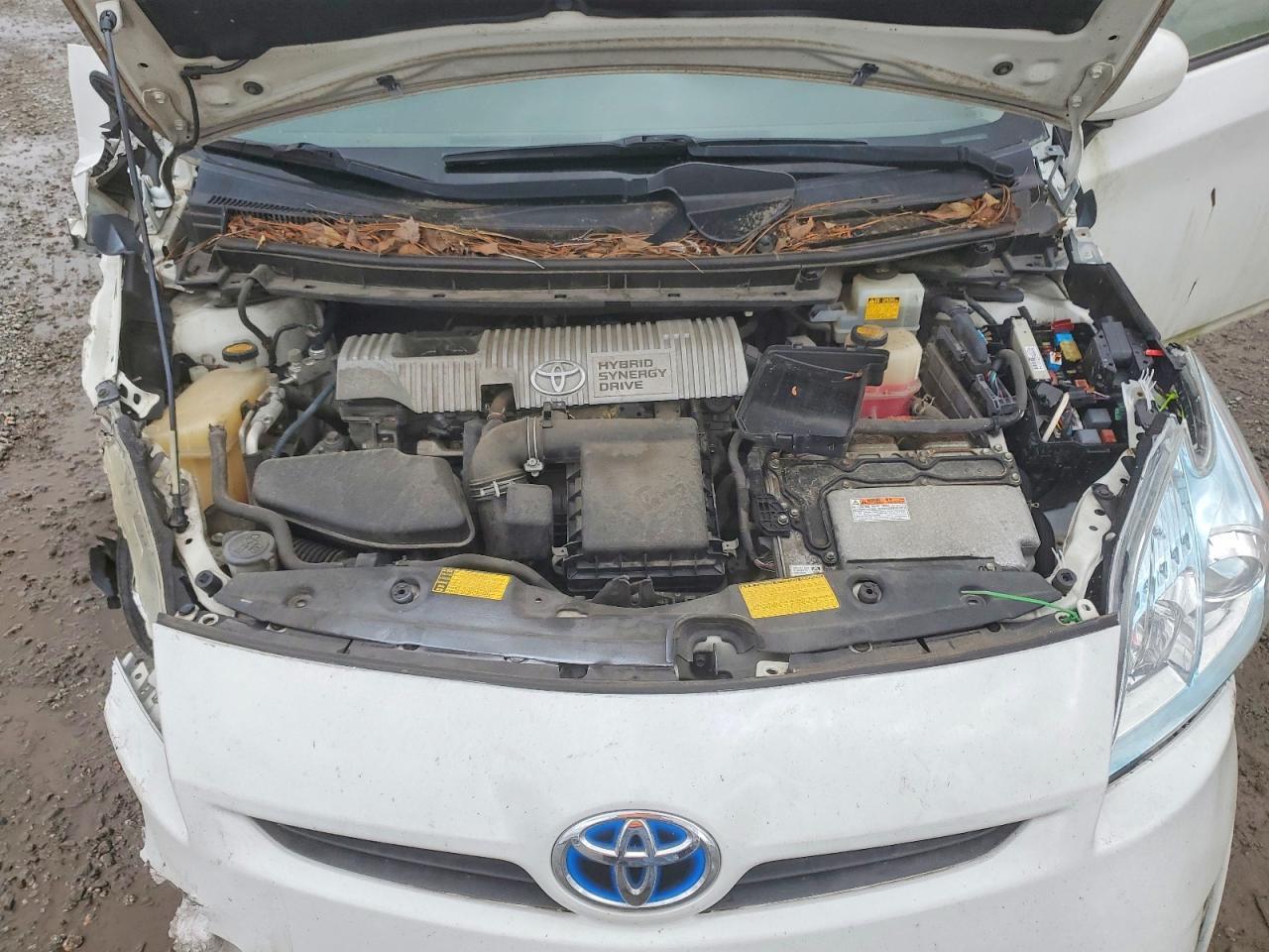 2011 TOYOTA PRIUS