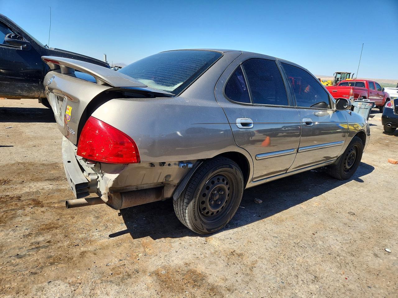 2005 NISSAN SENTRA