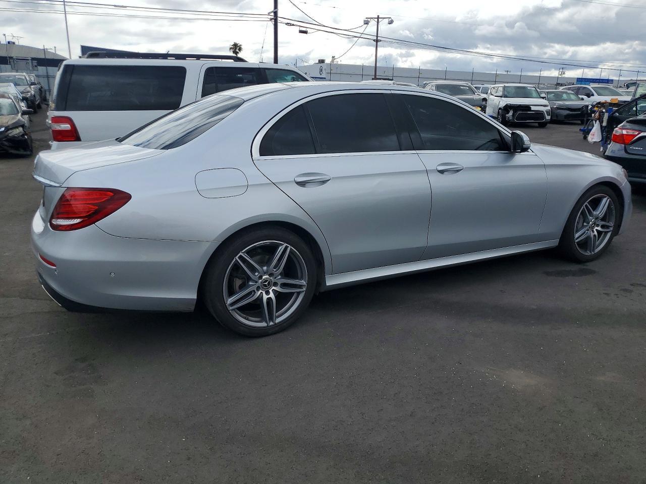 2018 MERCEDES-BENZ E-Class