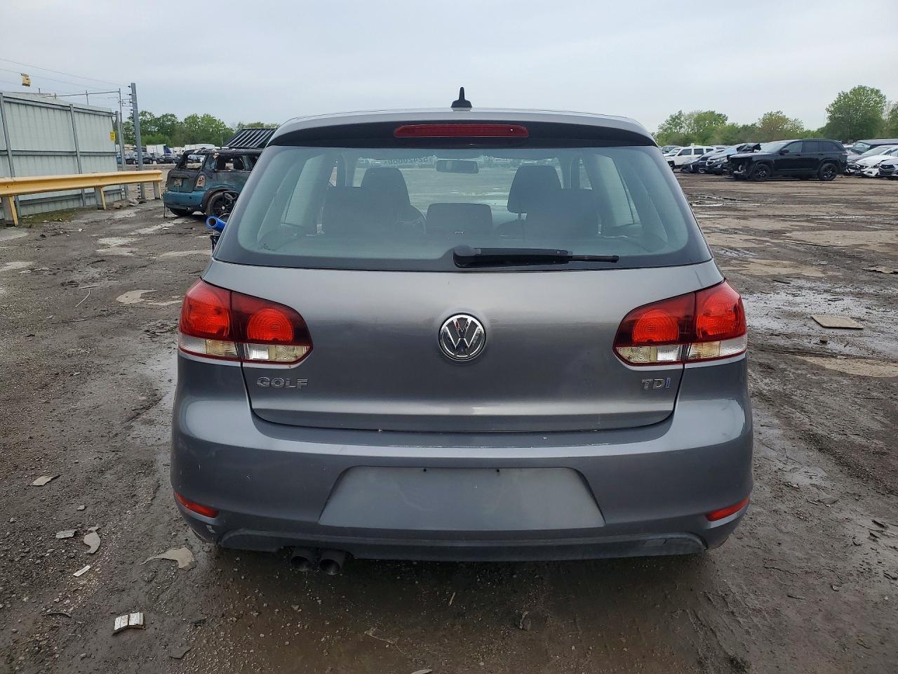 2013 VOLKSWAGEN GOLF