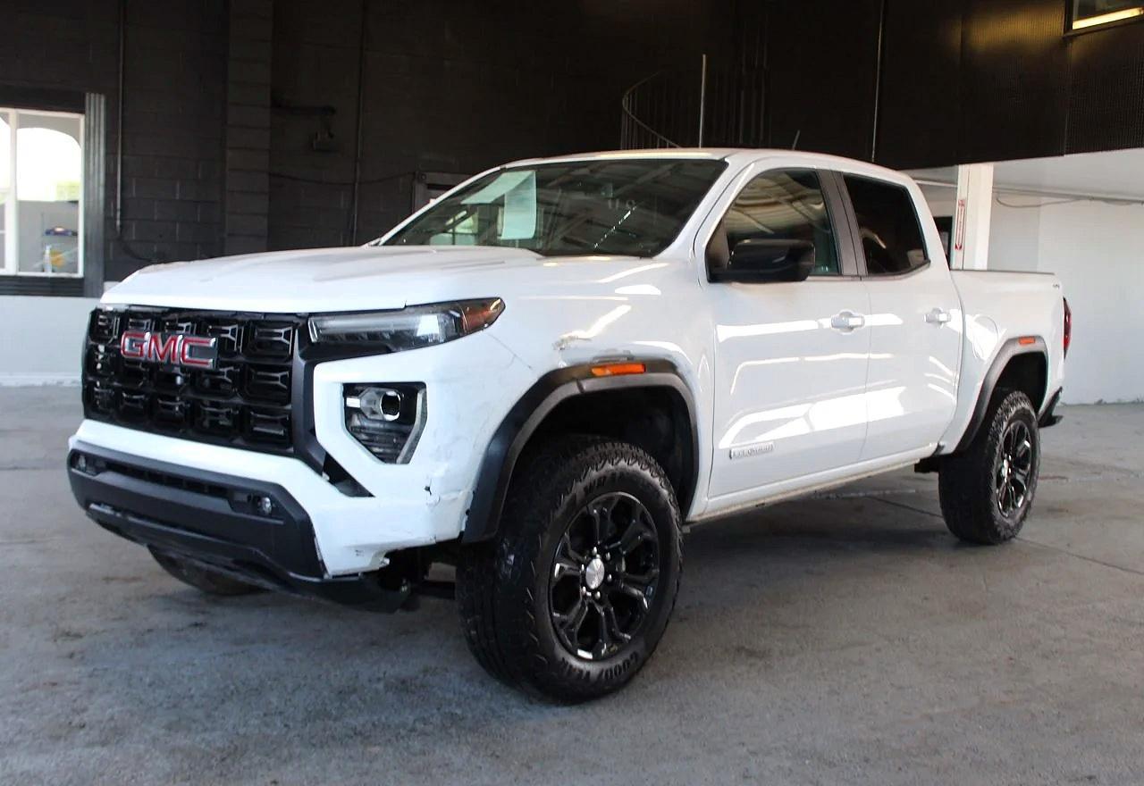2024 GMC CANYON