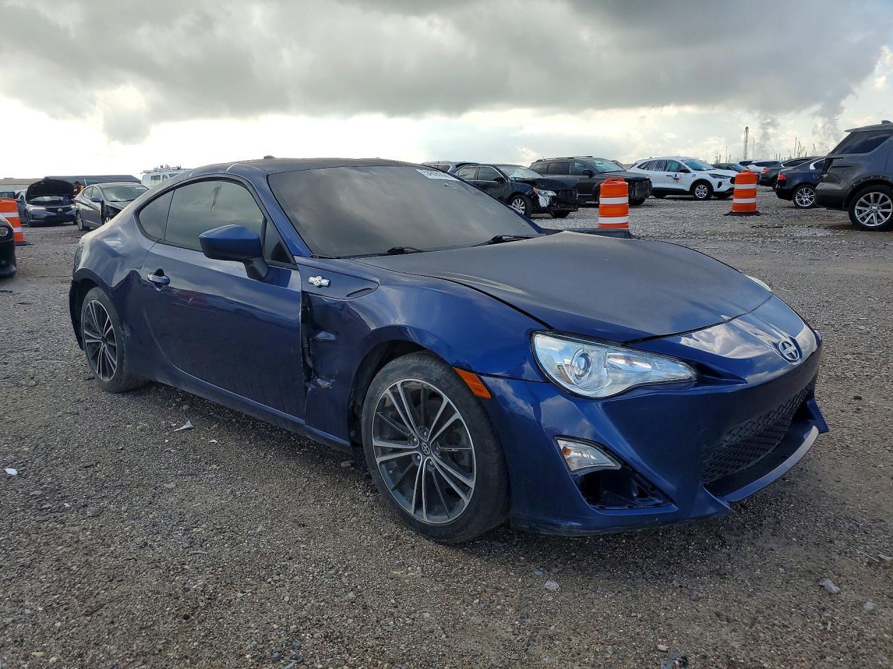 2015 SCION FR-S