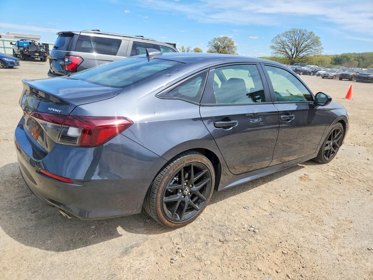 2025 HONDA CIVIC