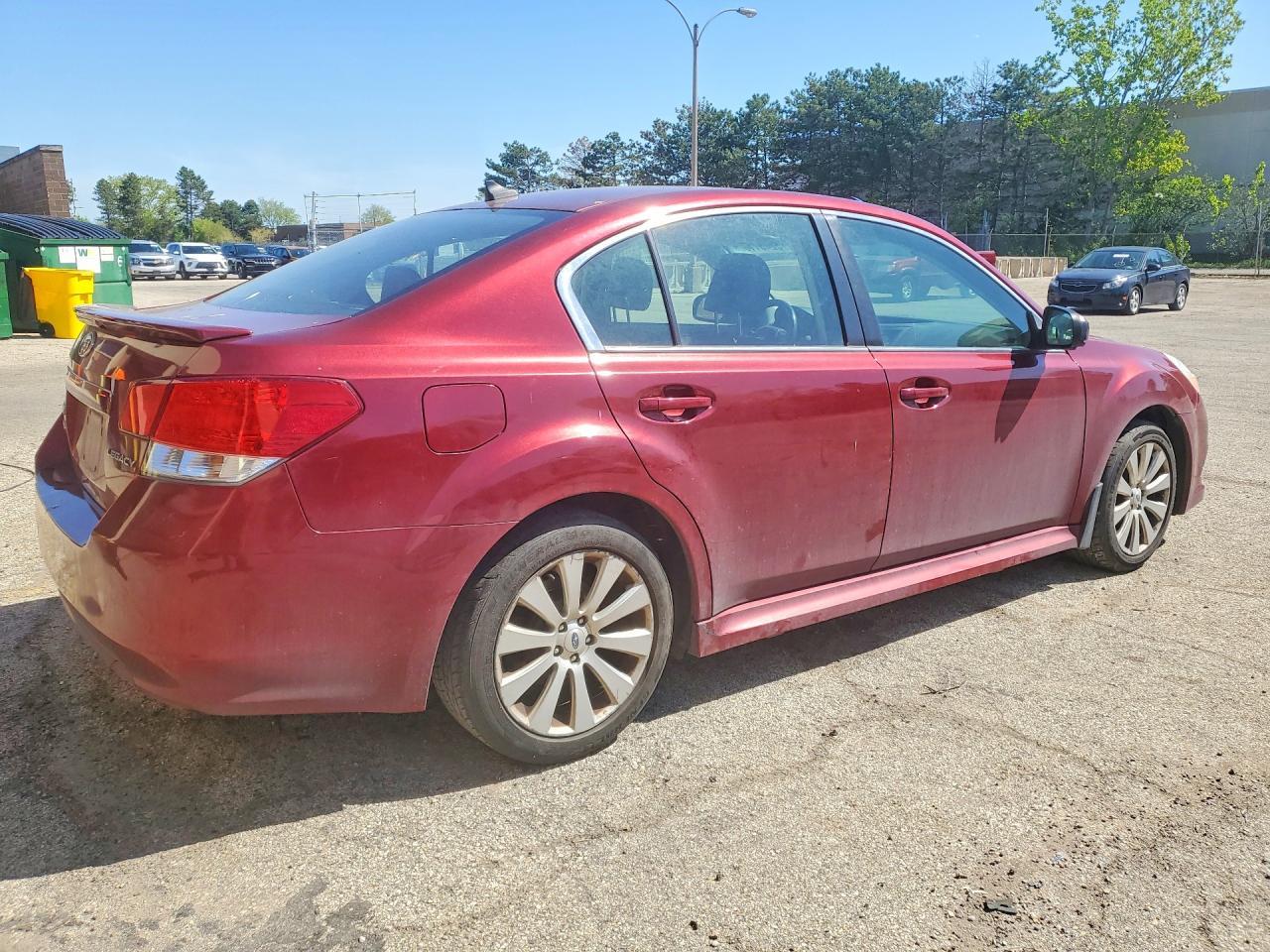 2012 SUBARU Legacy
