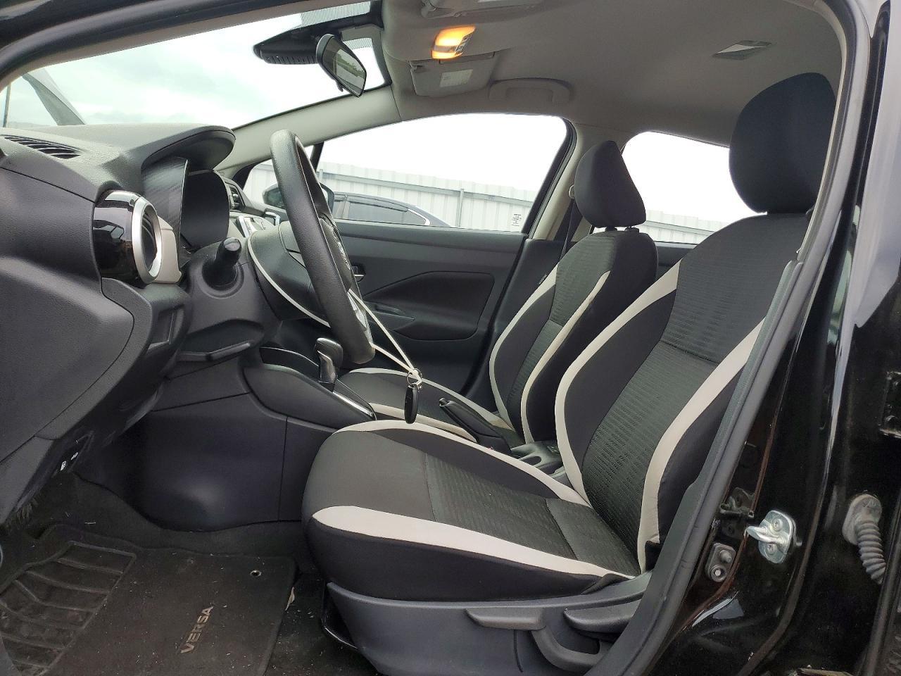 2021 NISSAN VERSA