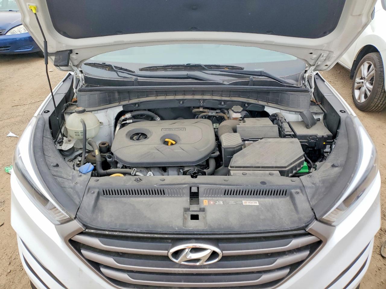 2016 HYUNDAI TUCSON