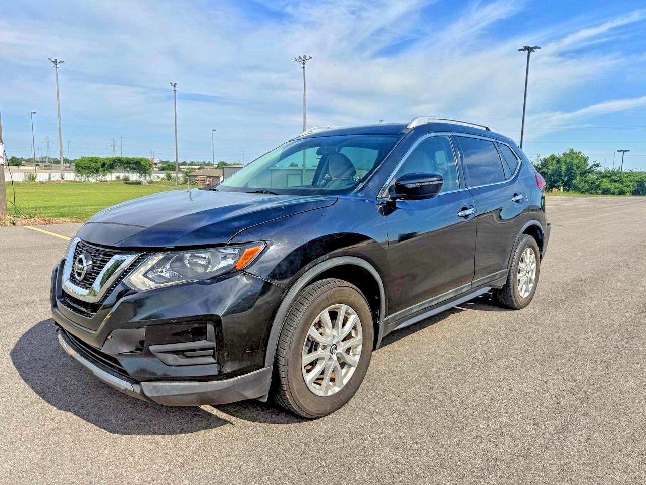 2017 NISSAN ROGUE