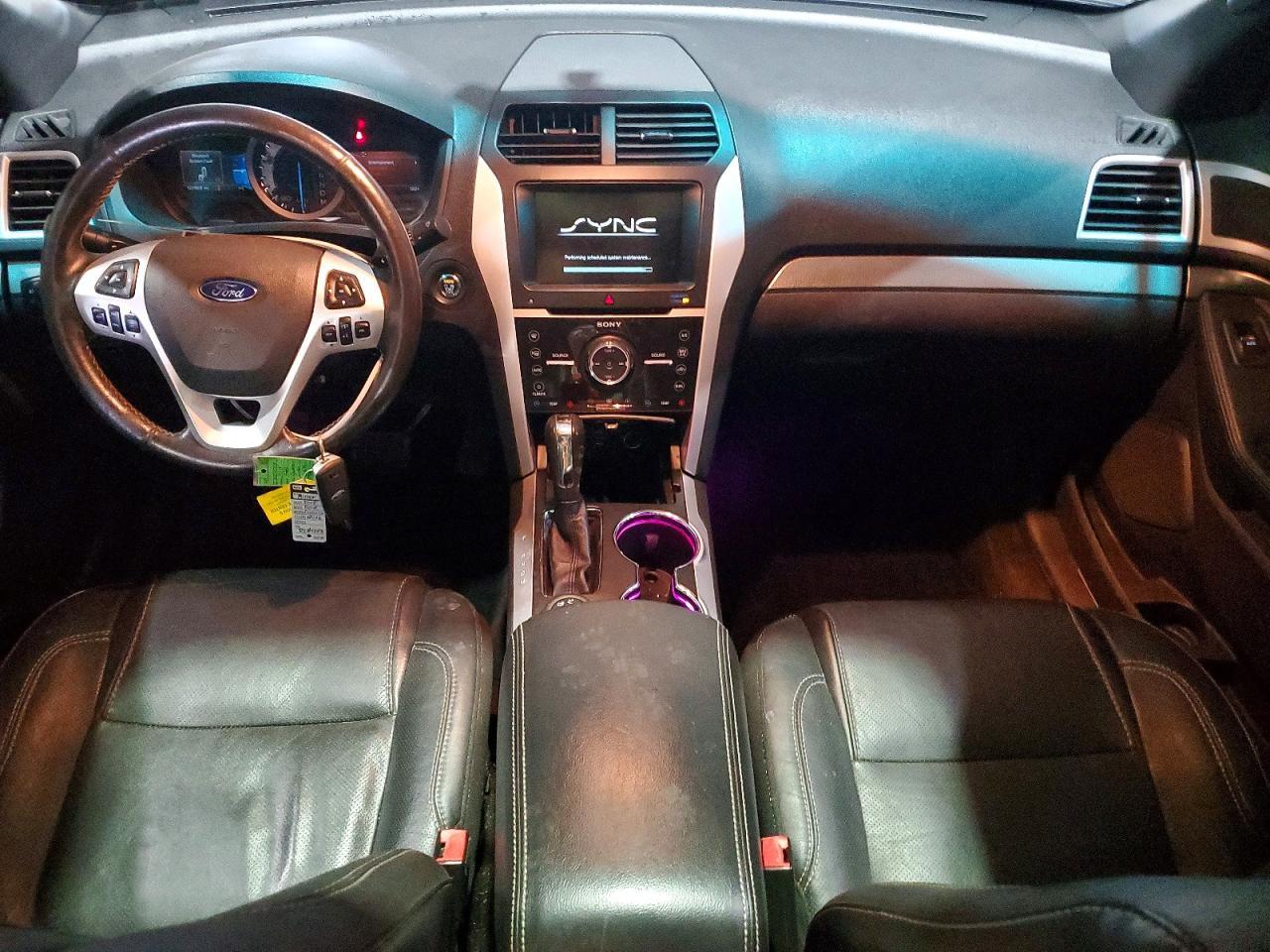 2015 FORD Explorer Sport Trac