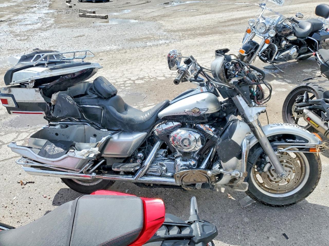 2003 HARLEY-DAVIDSON FLHTCUI