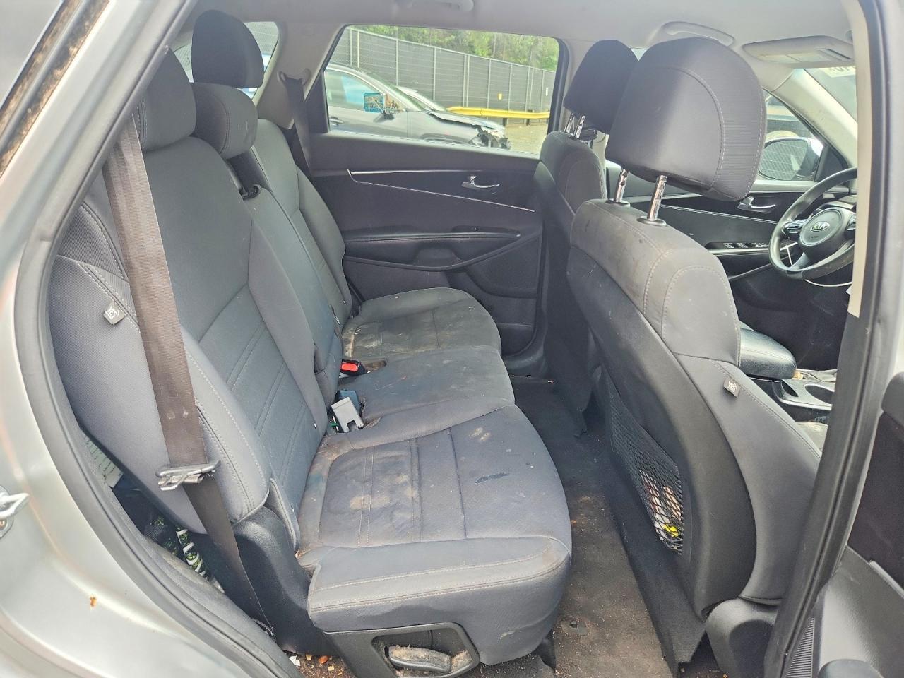 2017 KIA SORENTO