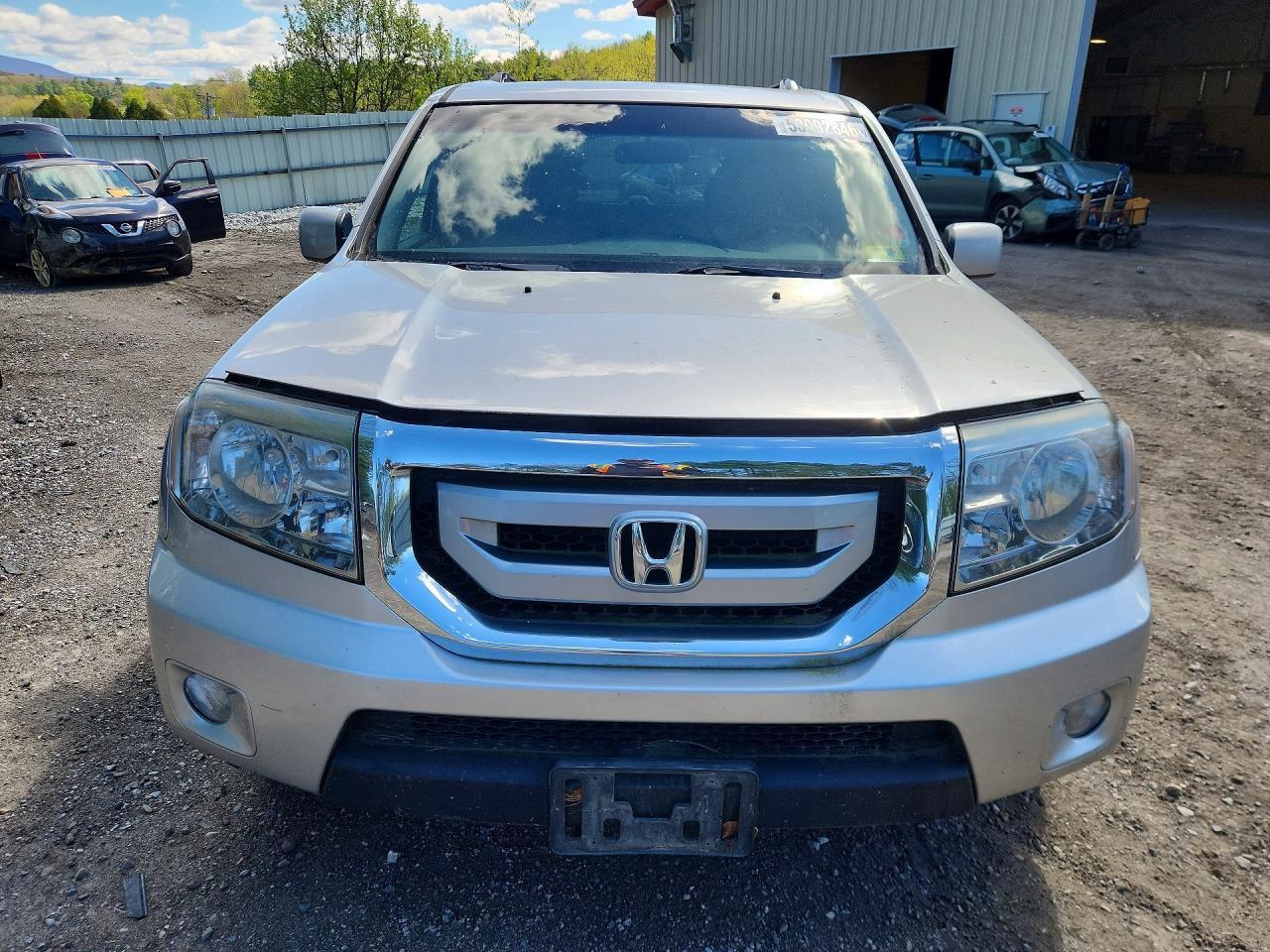 2011 HONDA PILOT