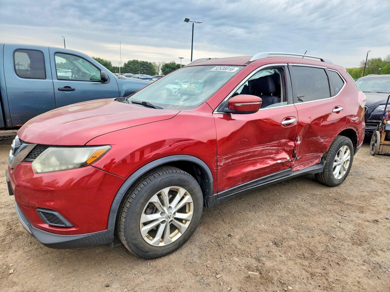 2015 NISSAN ROGUE
