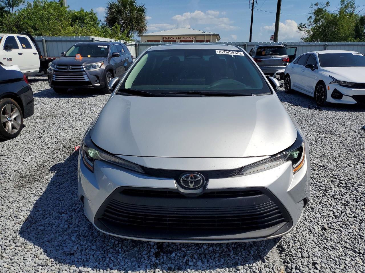 2023 TOYOTA COROLLA