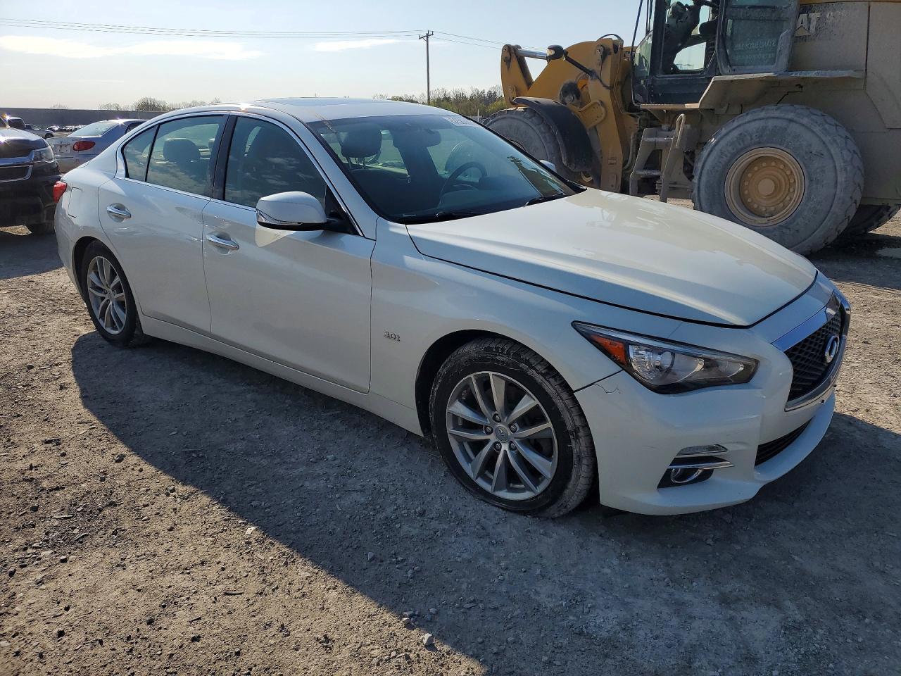 2017 INFINITI Q50