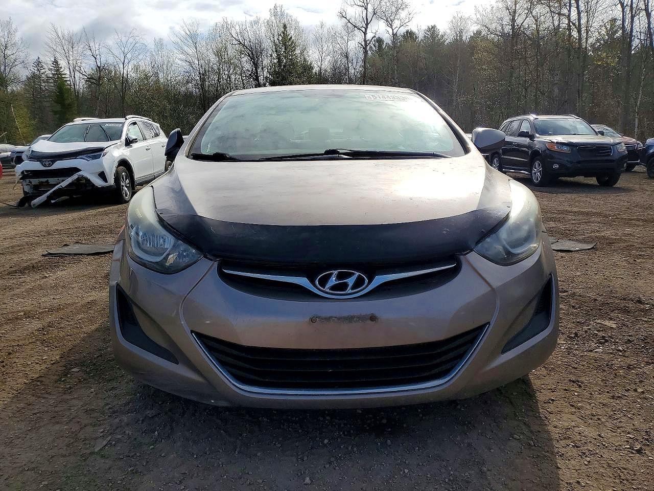 2016 HYUNDAI ELANTRA