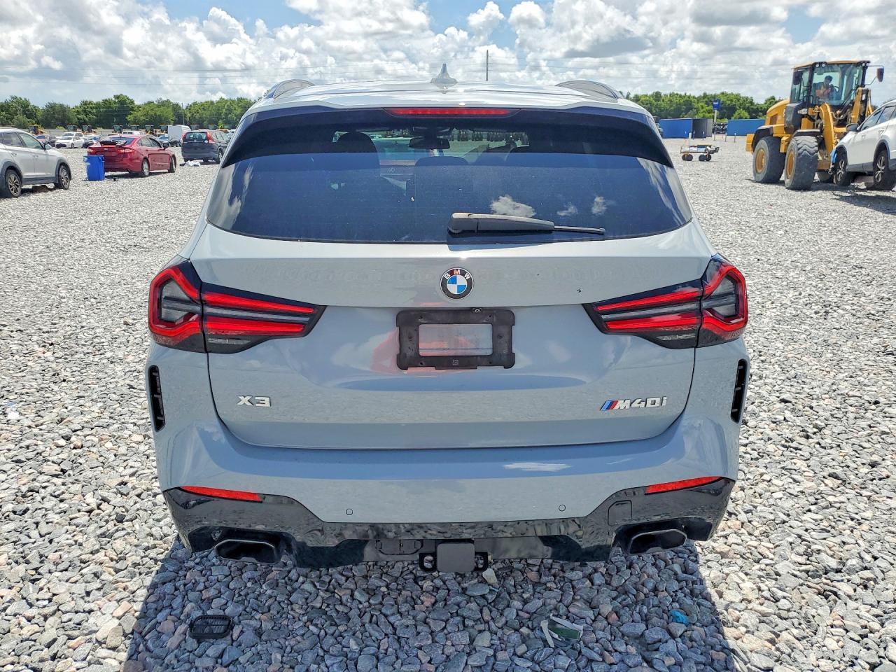 2022 BMW X3