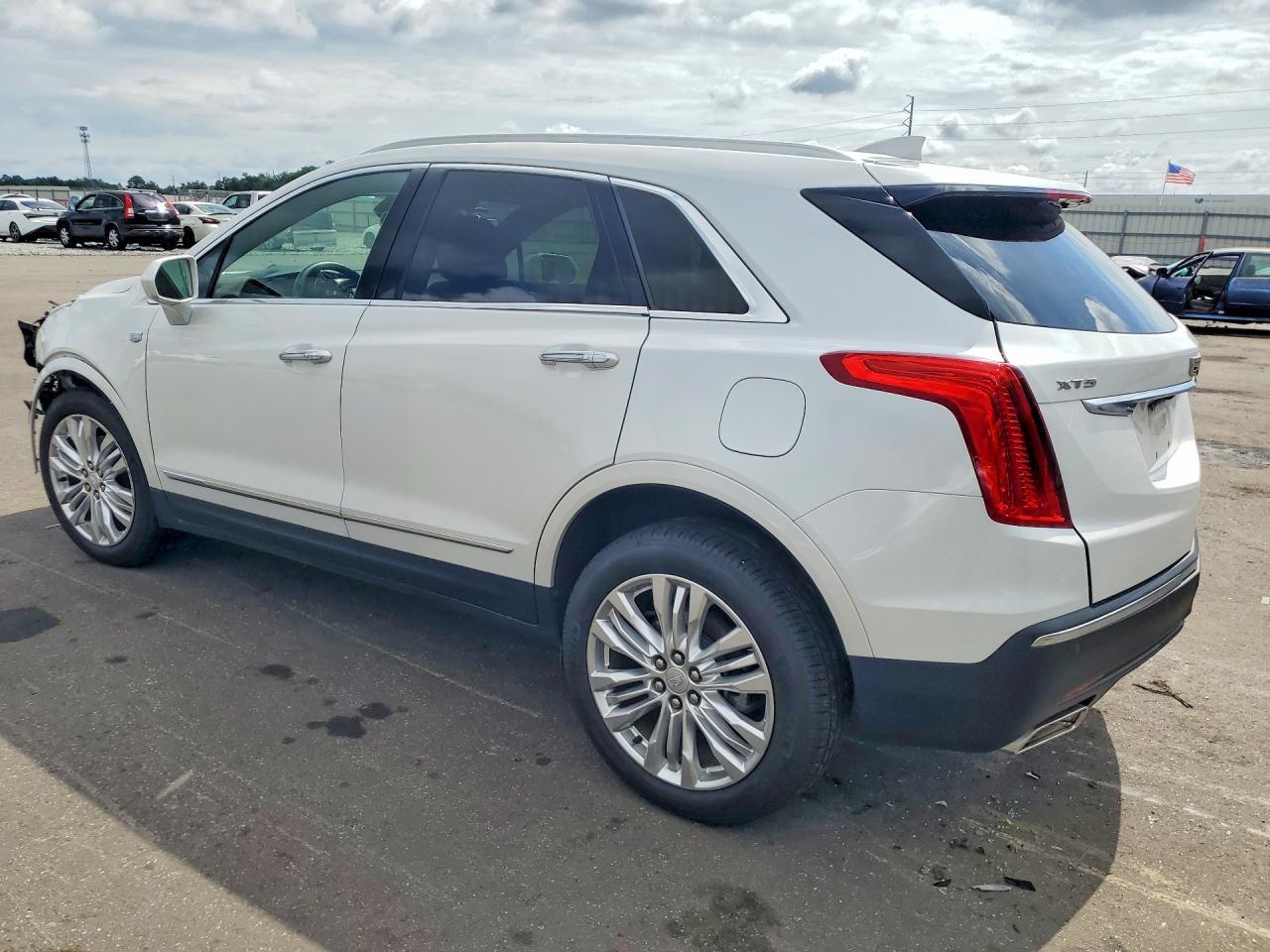 2019 CADILLAC XT5