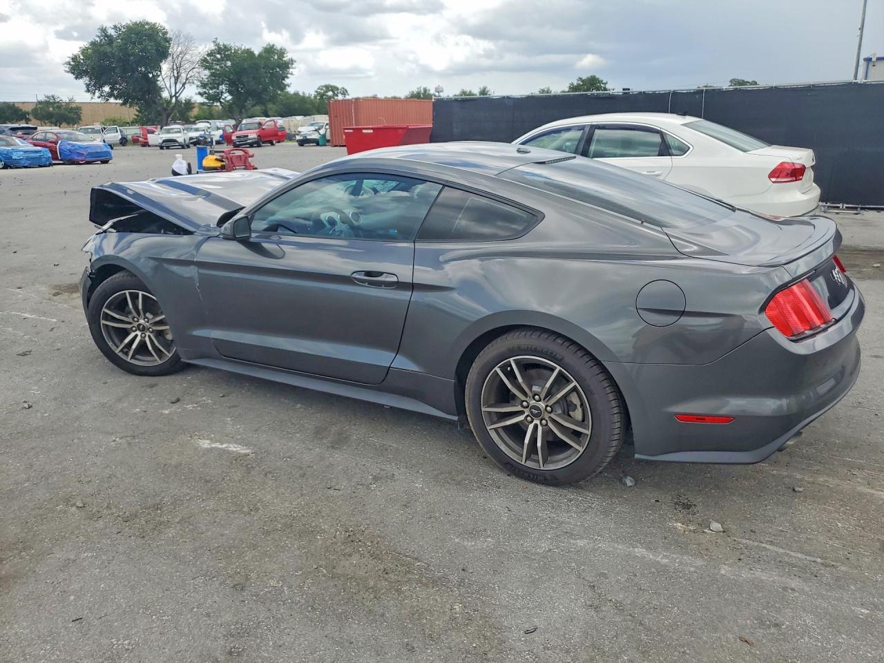 2017 FORD MUSTANG