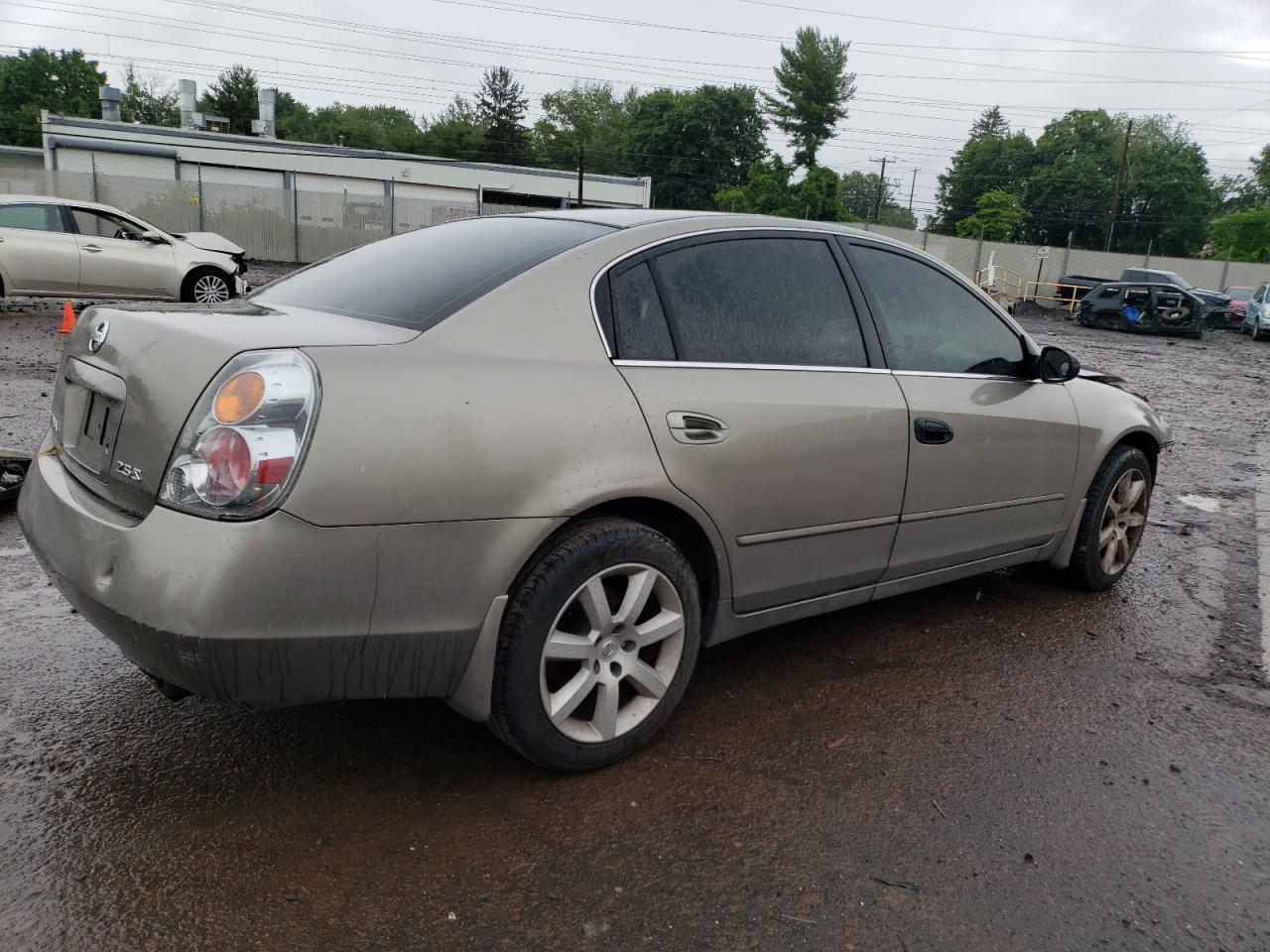 2004 NISSAN ALTIMA