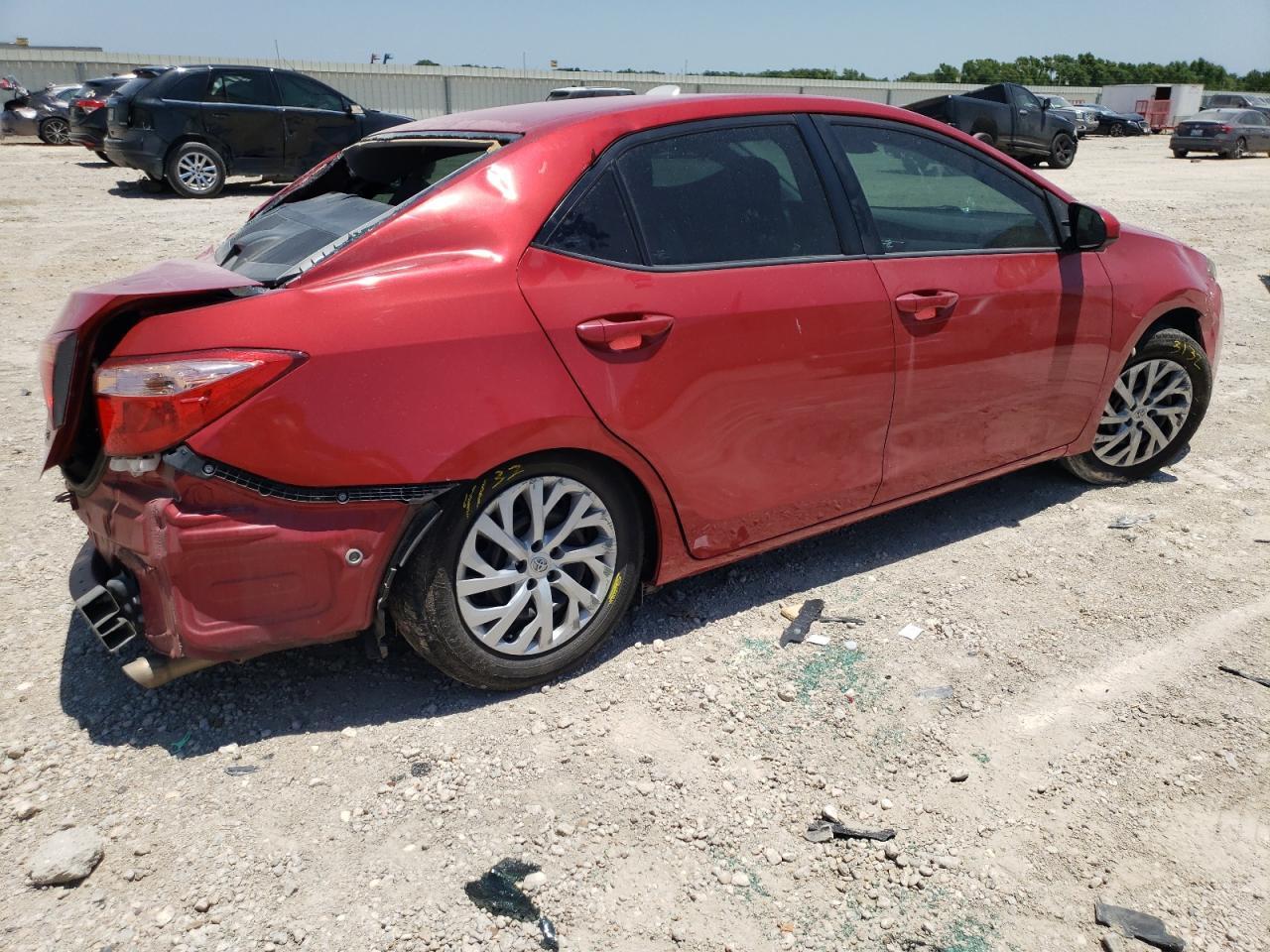 2017 TOYOTA COROLLA