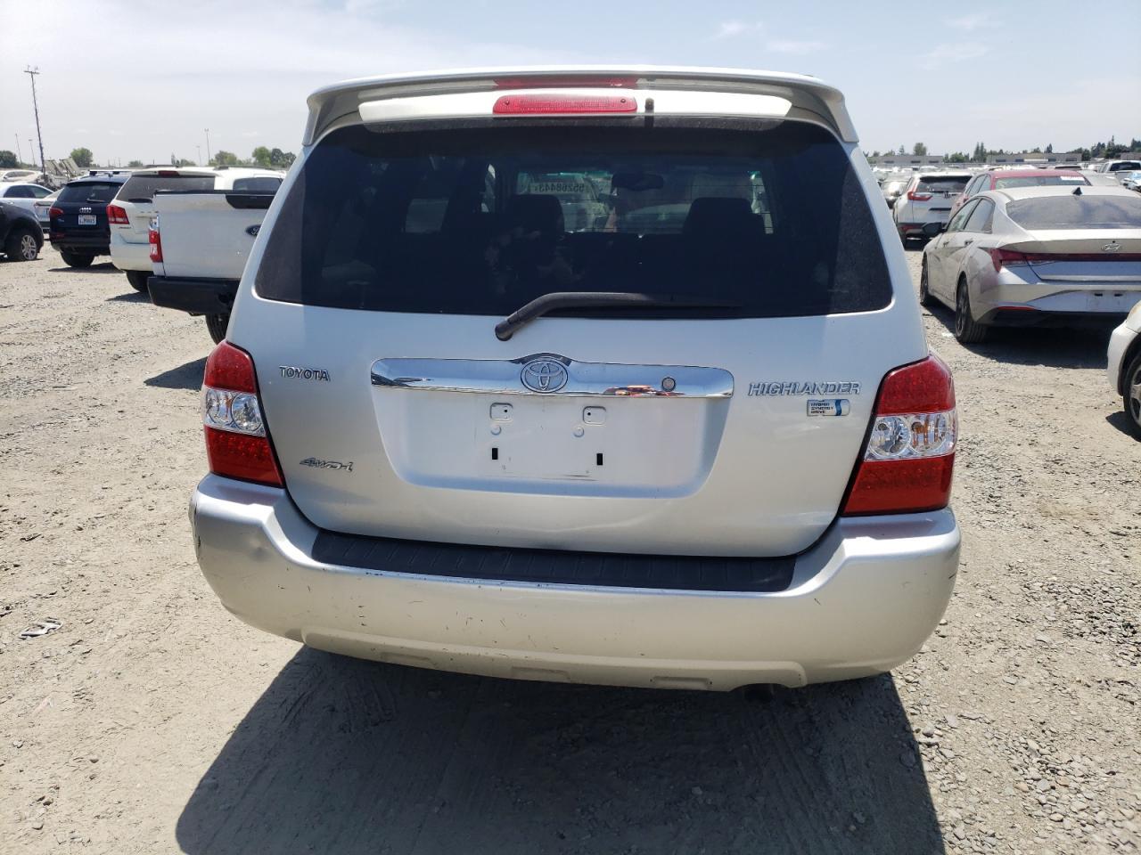 2006 TOYOTA HIGHLANDER