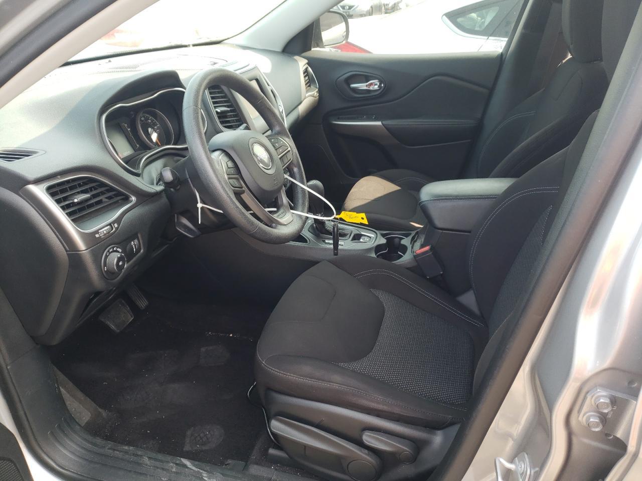 2019 JEEP CHEROKEE