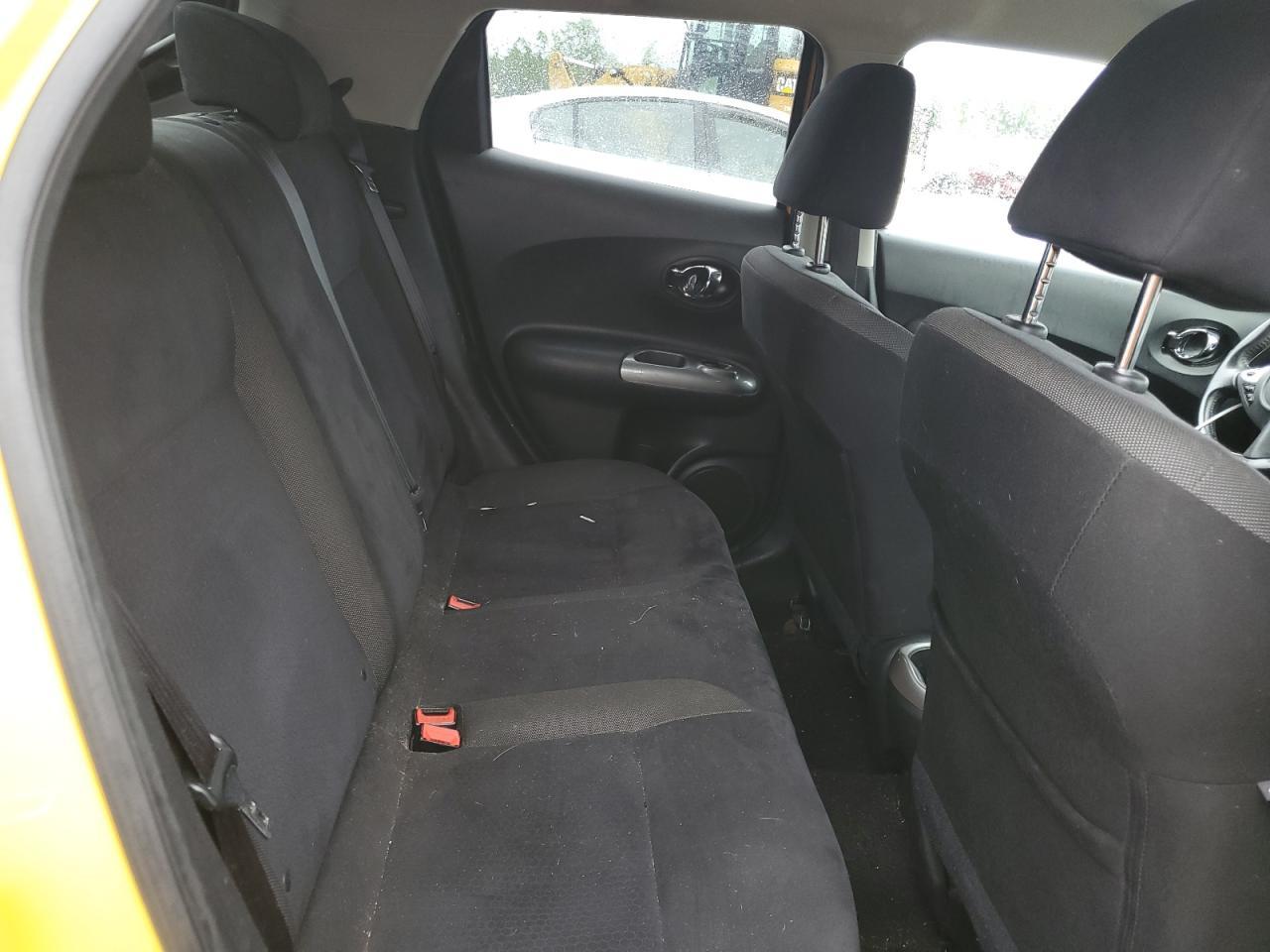 2015 NISSAN Juke