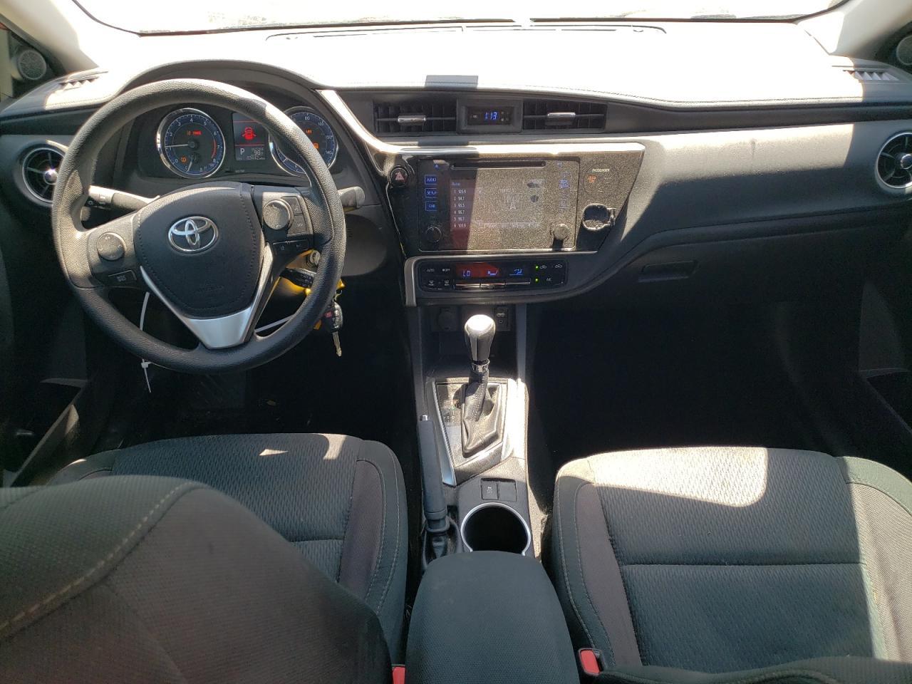 2017 TOYOTA COROLLA