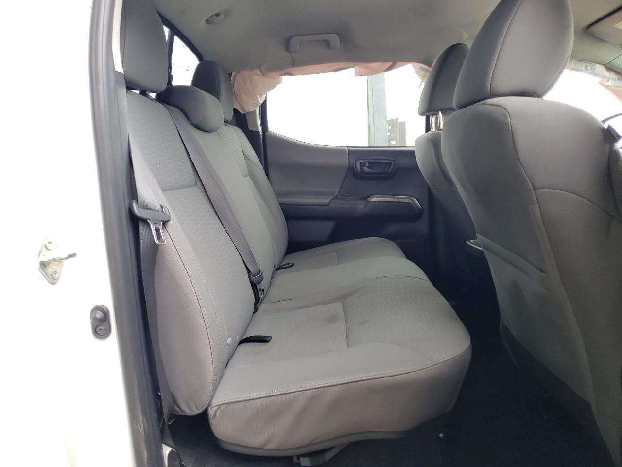 2016 TOYOTA TACOMA