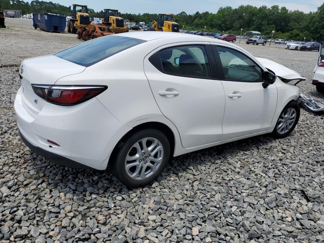 2016 TOYOTA SCION