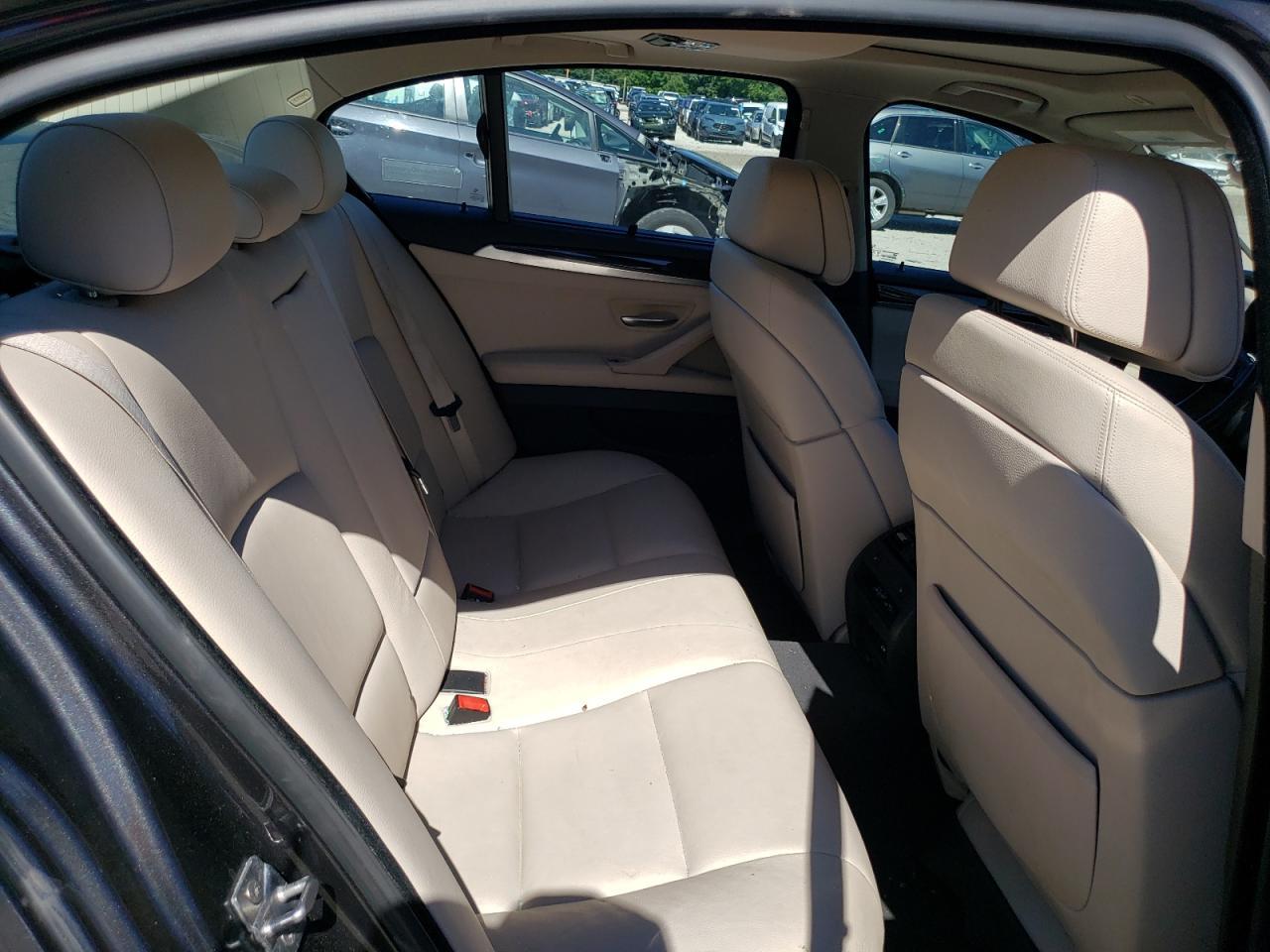 2011 BMW 5 series