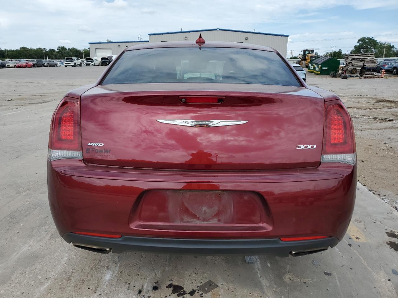 2019 CHRYSLER 300