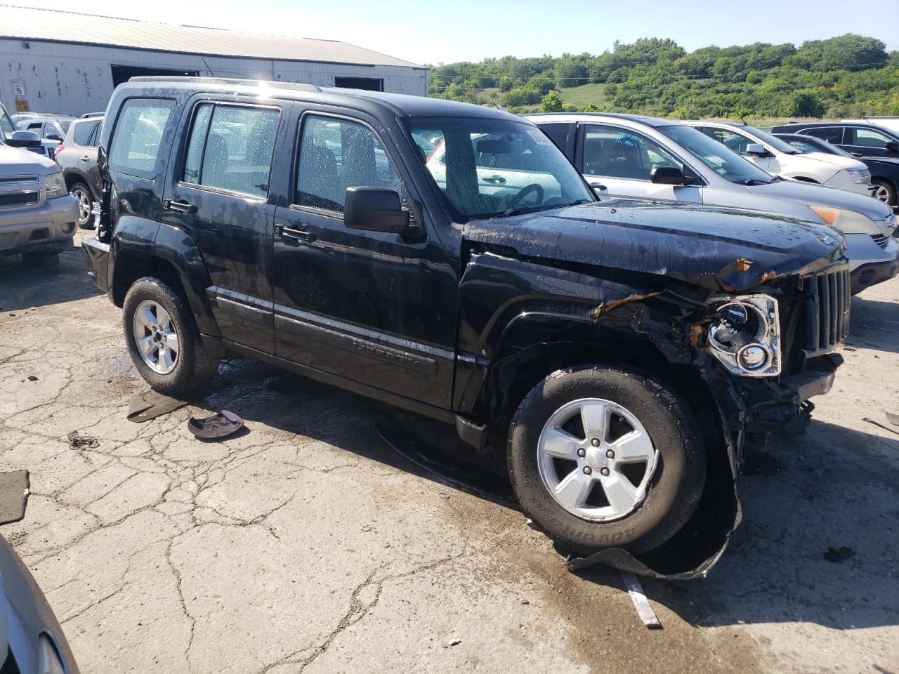 2012 JEEP Liberty