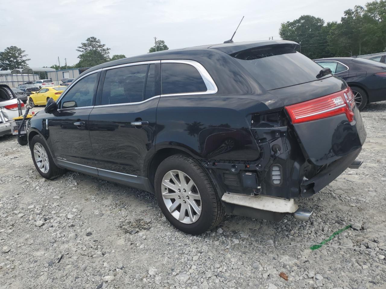 2018 LINCOLN MKT