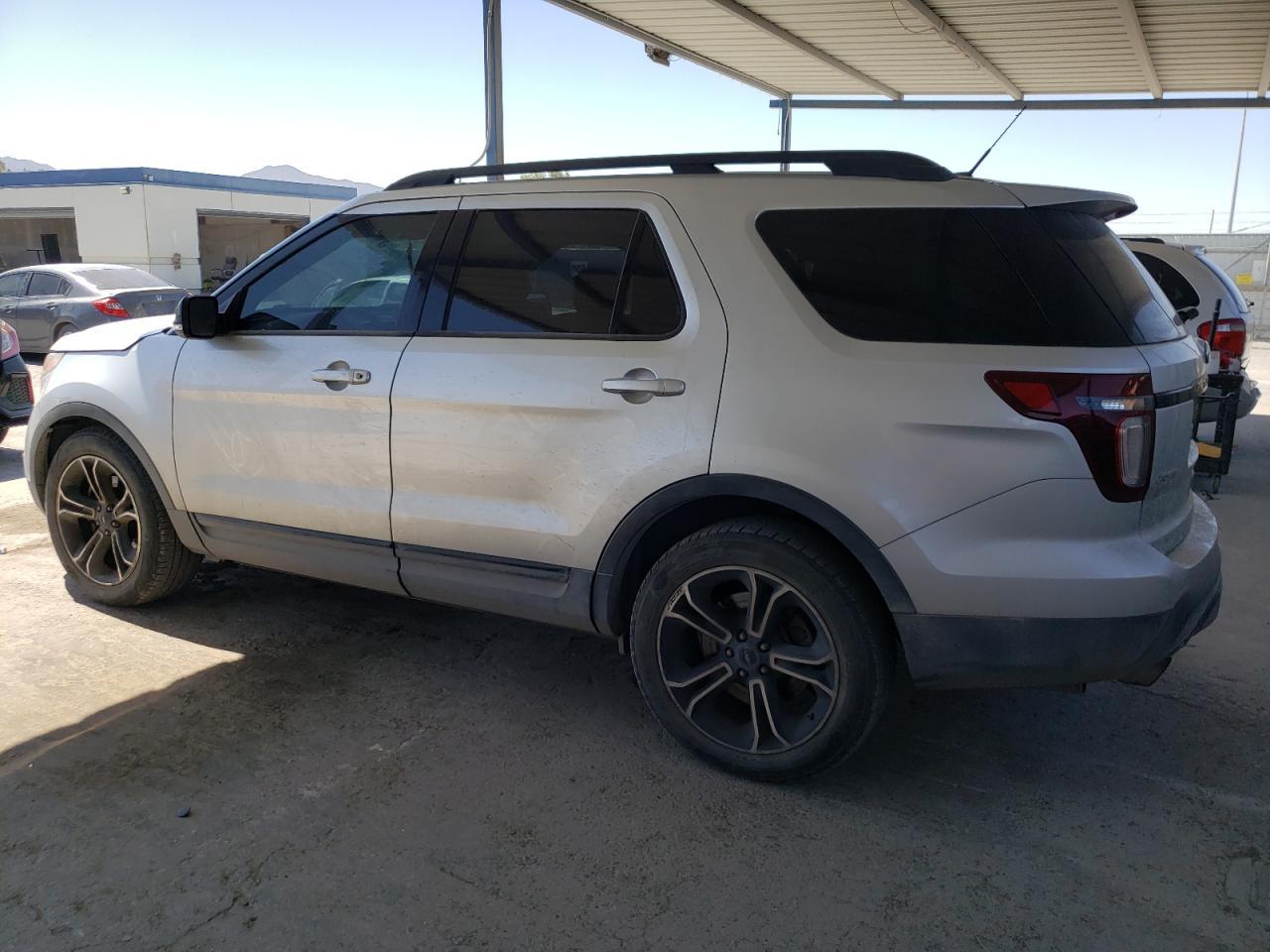 2015 FORD Explorer Sport Trac