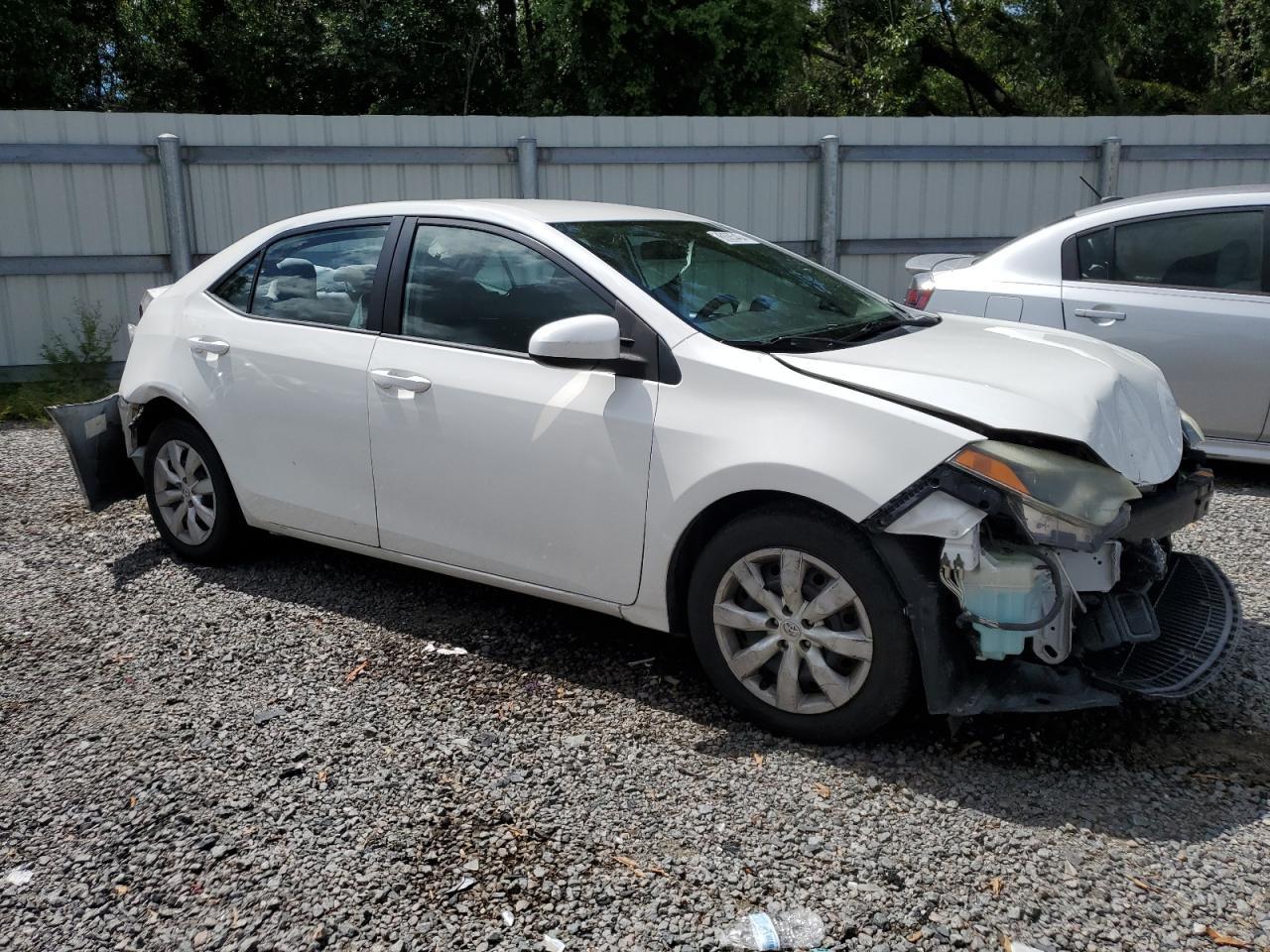 2015 TOYOTA COROLLA