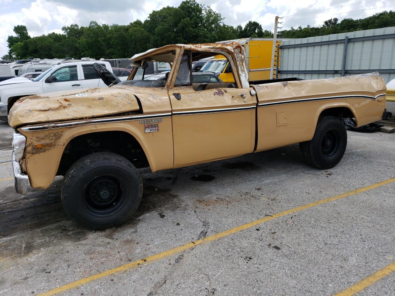1970 DODGE W200