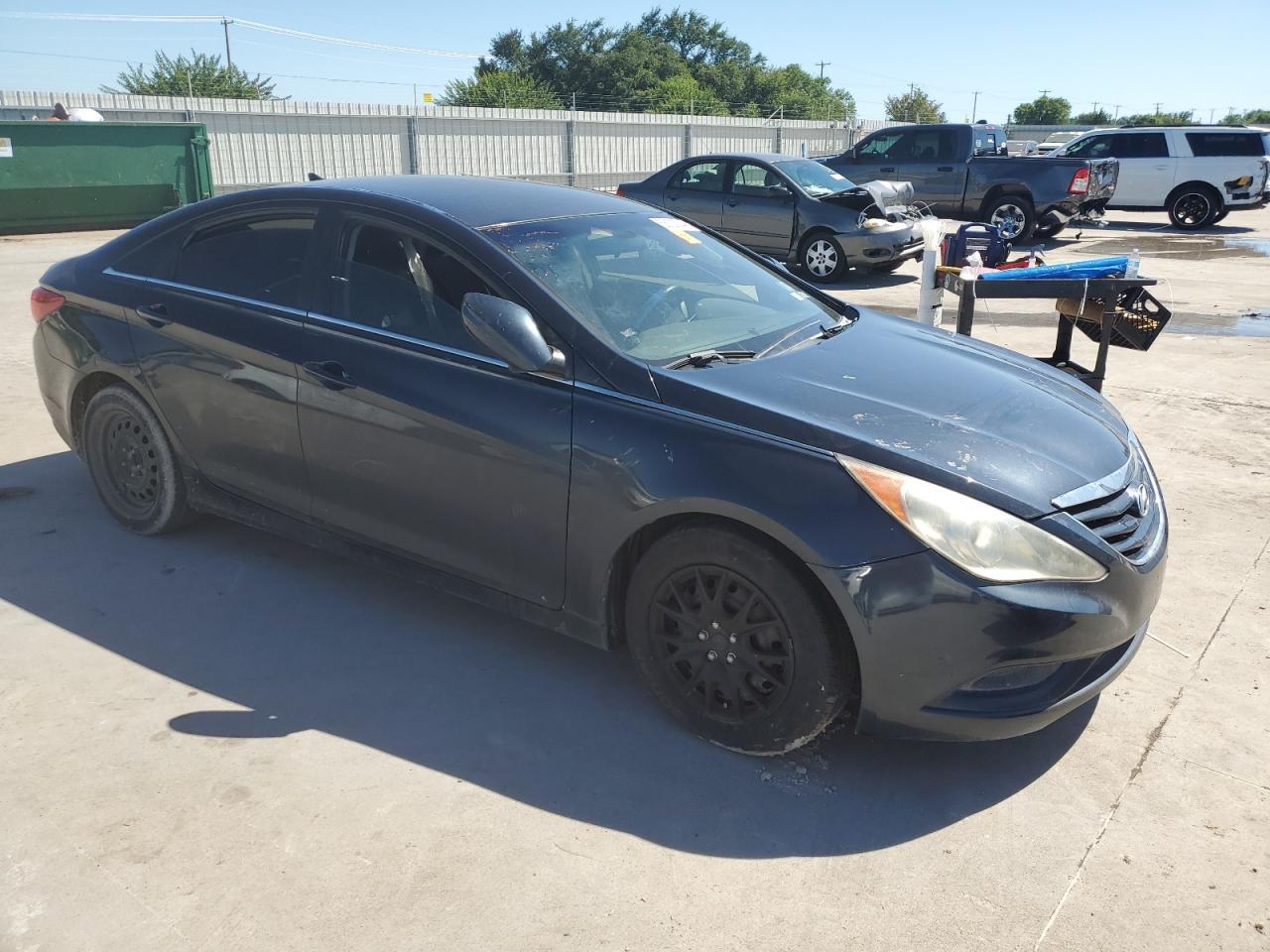 2011 HYUNDAI SONATA