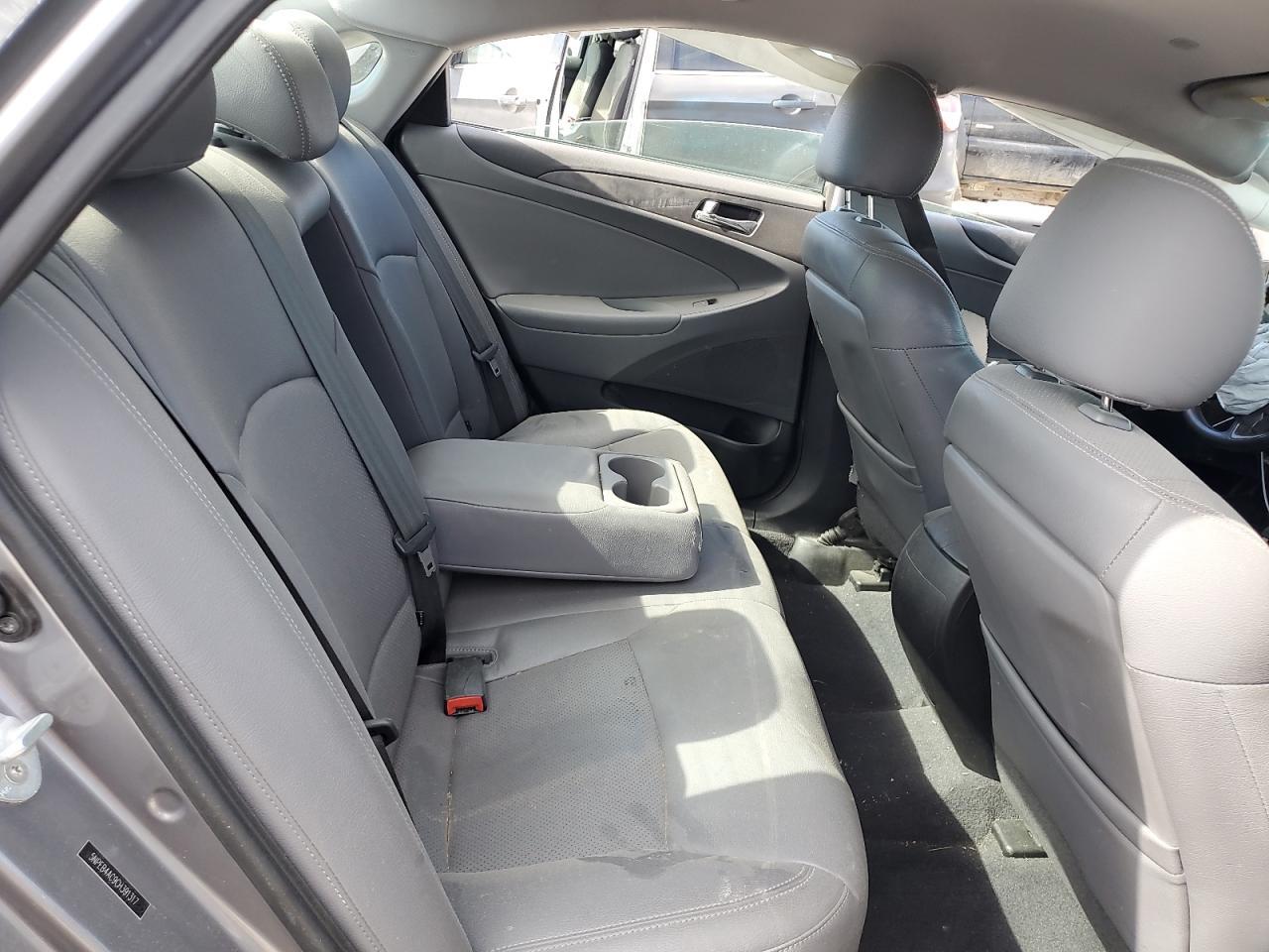 2012 HYUNDAI SONATA