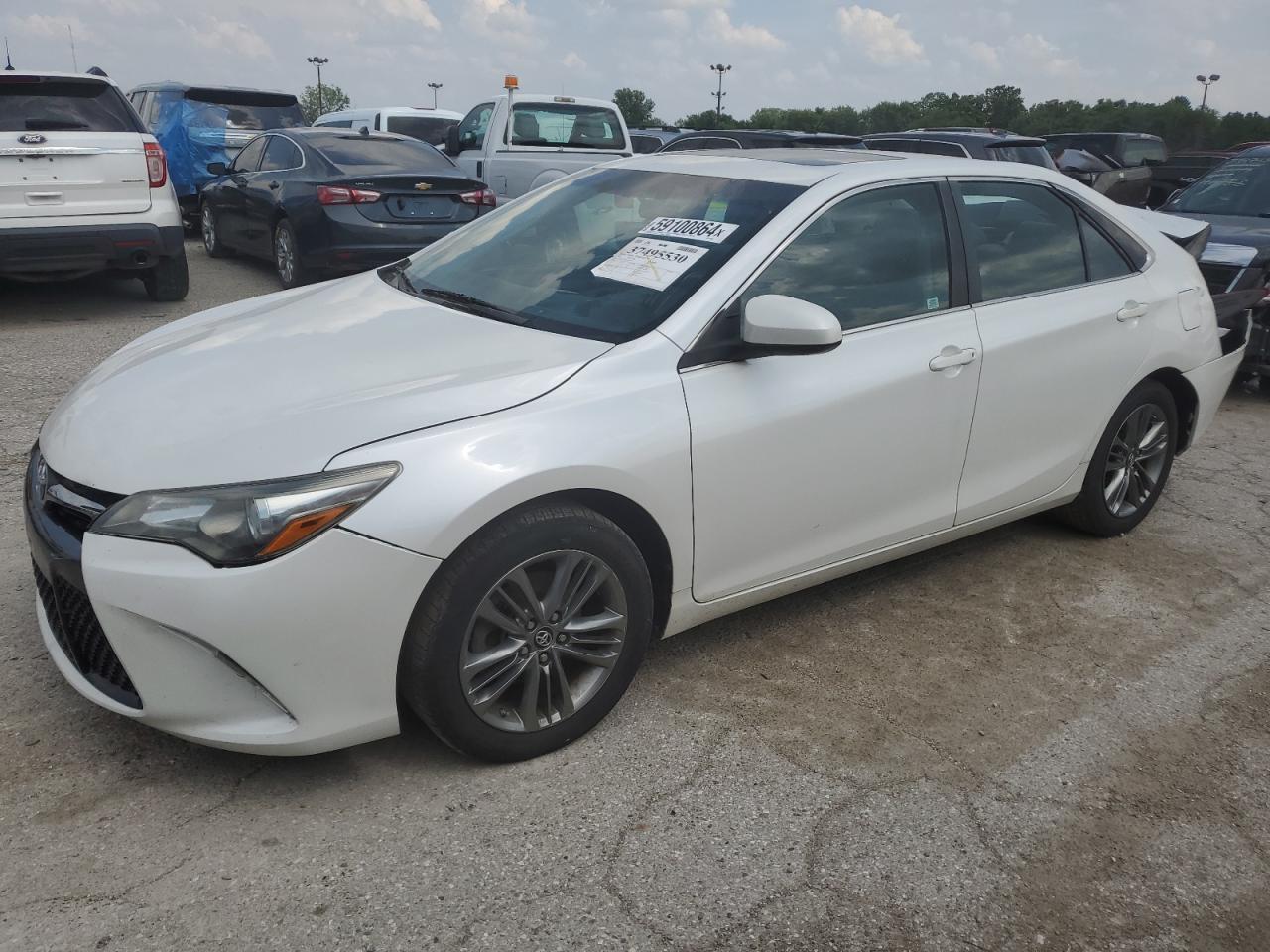 2016 TOYOTA CAMRY