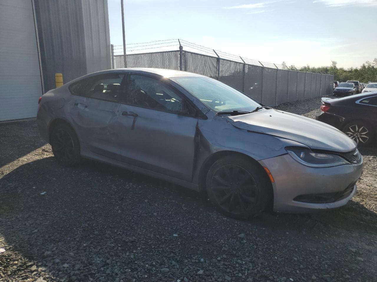 2015 CHRYSLER 200