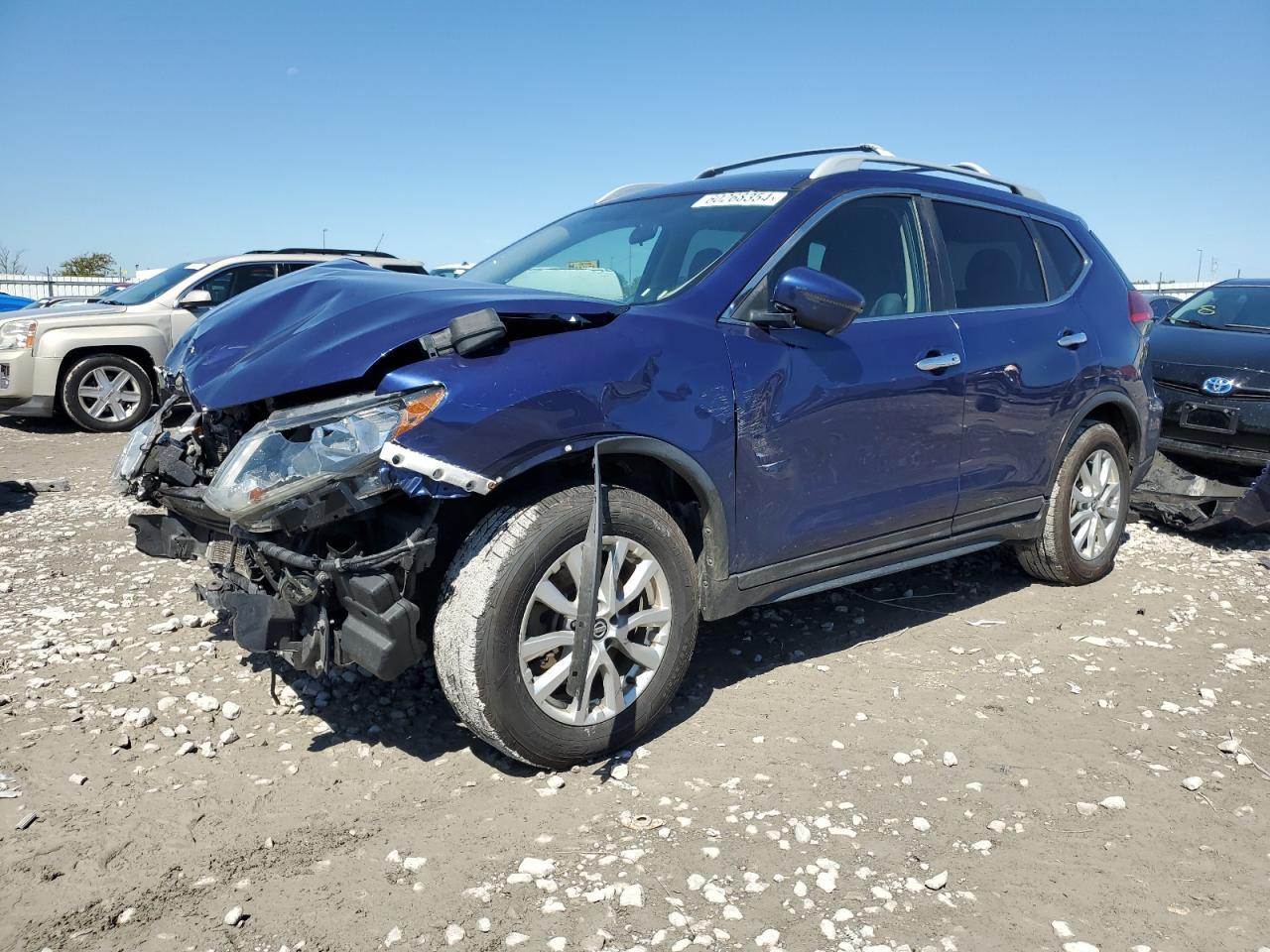 2017 NISSAN ROGUE