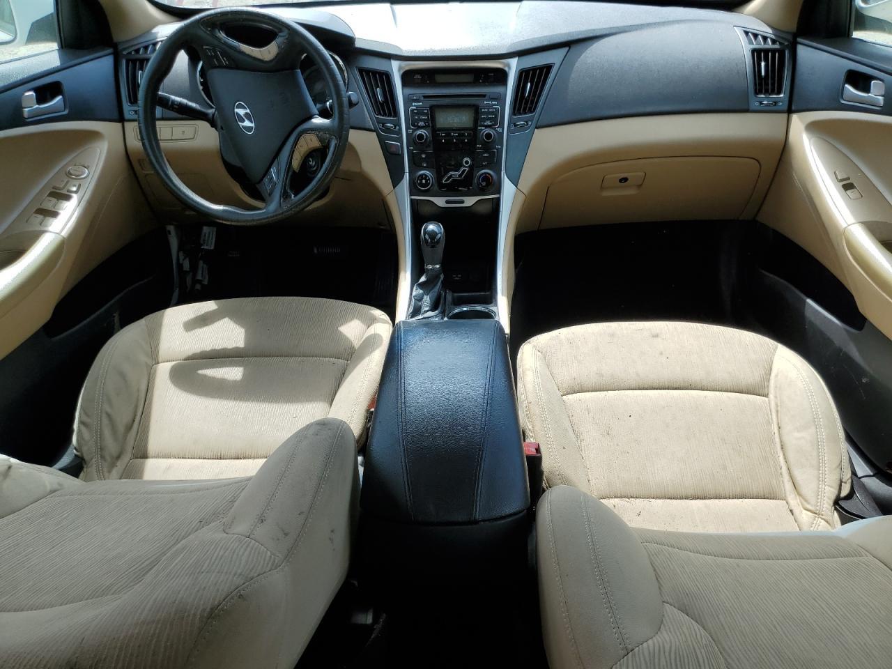 2011 HYUNDAI SONATA