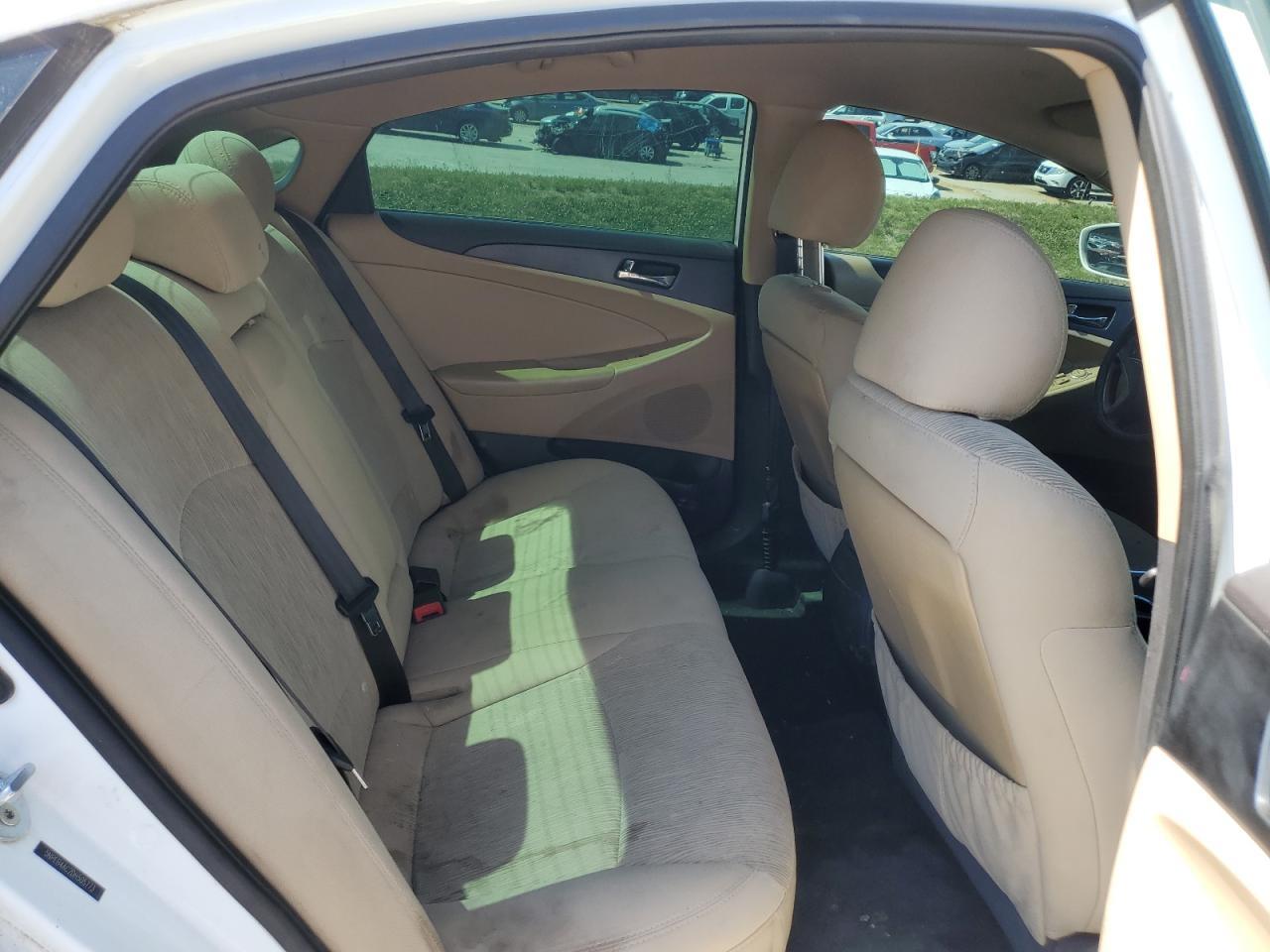 2013 HYUNDAI SONATA