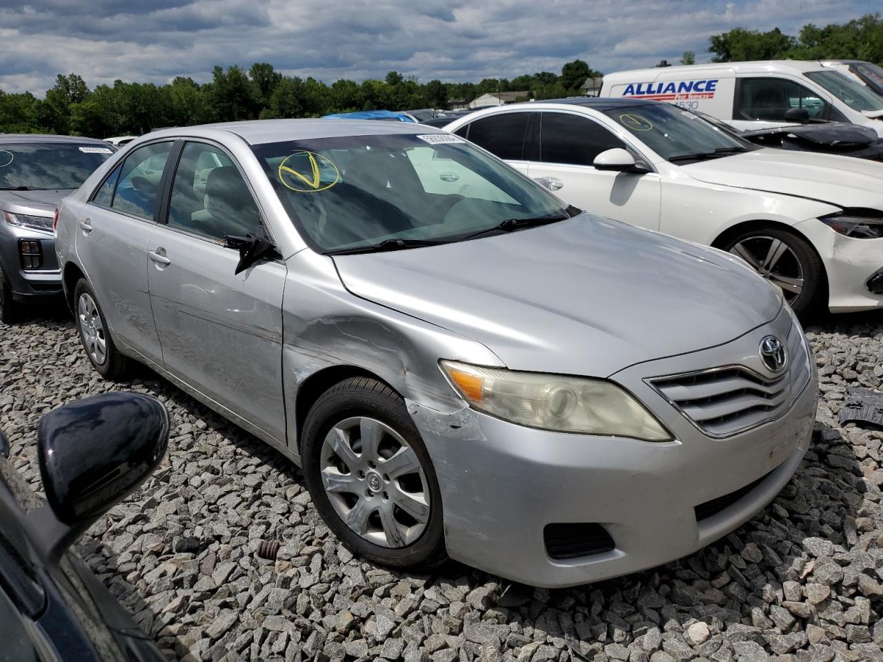 2011 TOYOTA CAMRY