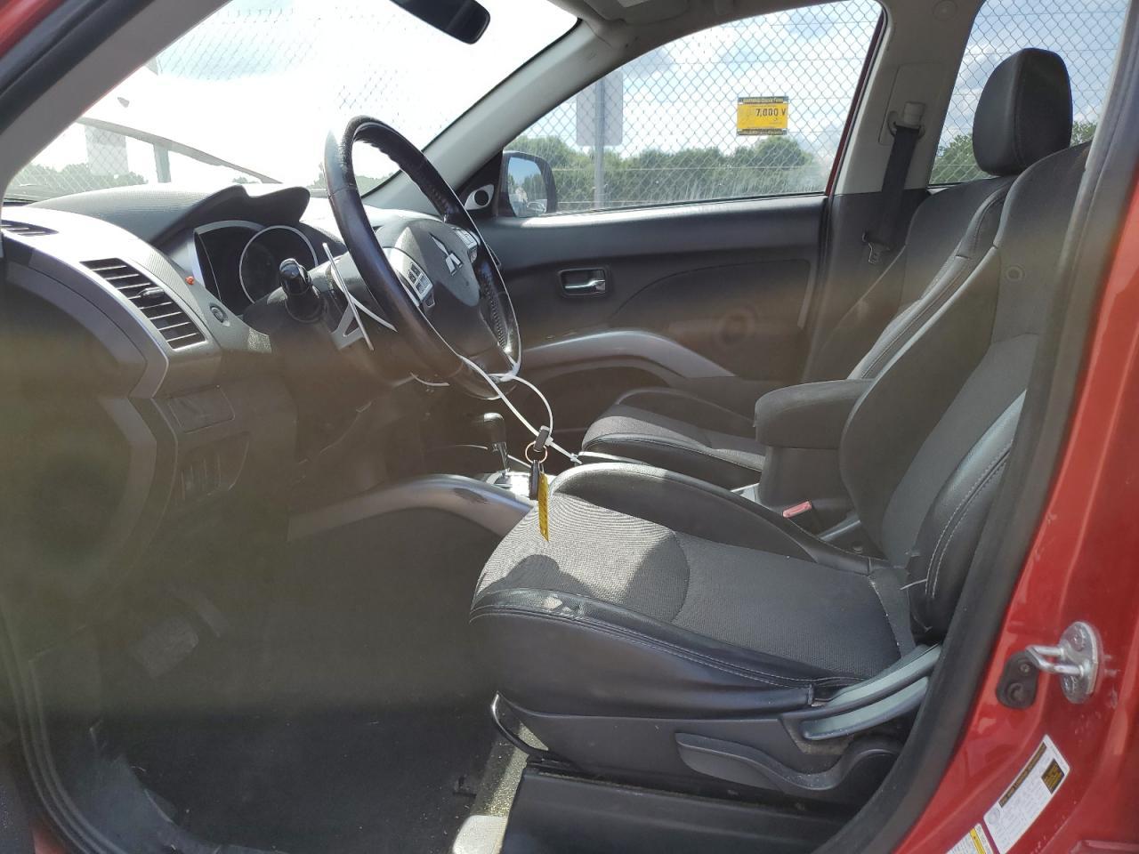2009 MITSUBISHI outlander