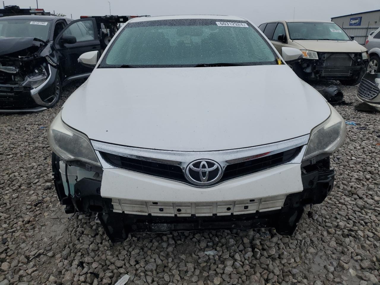 2015 TOYOTA Avalon
