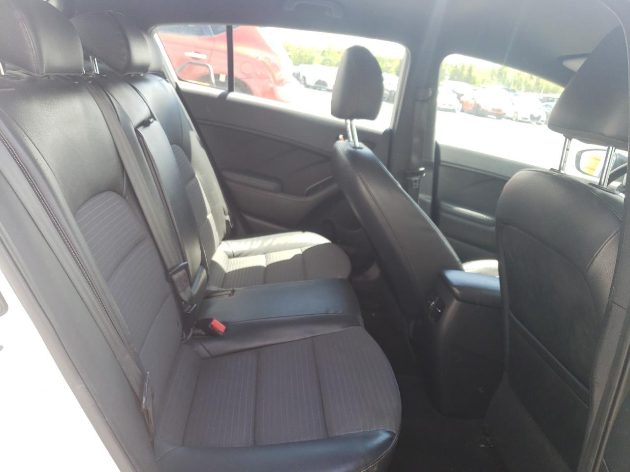 2016 KIA FORTE